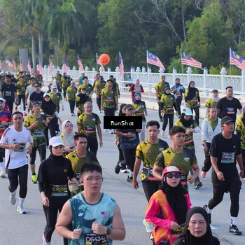 Runner Photo 7119815