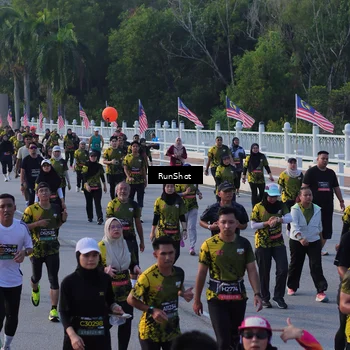 Runner Photo 7119824