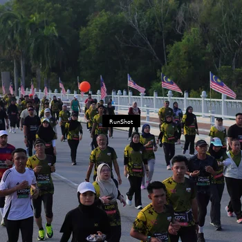 Runner Photo 7119828