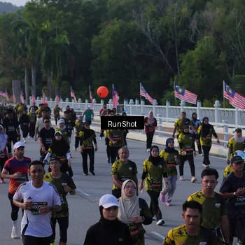 Runner Photo 7119836