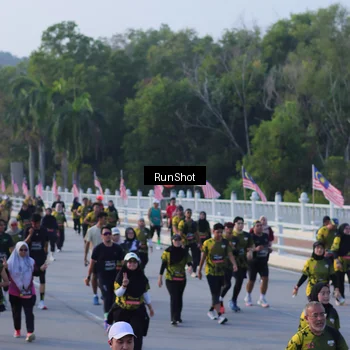 Runner Photo 7119855