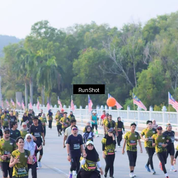 Runner Photo 7119865
