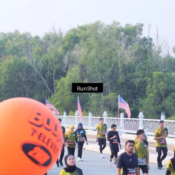 Runner Photo 7120170