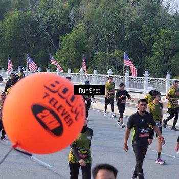 Runner Photo 7120179