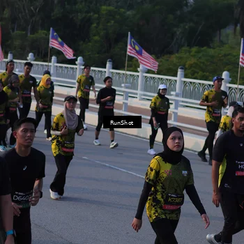 Runner Photo 7120197
