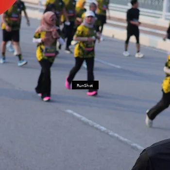 Runner Photo 7120212