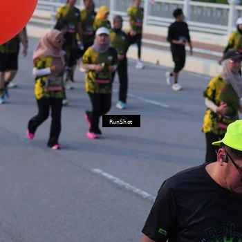 Runner Photo 7120215