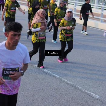 Runner Photo 7120221