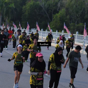 Runner Photo 7120244