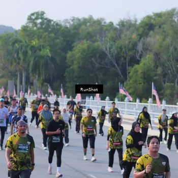 Runner Photo 7120255