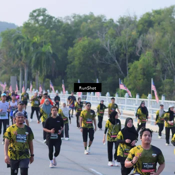 Runner Photo 7120256