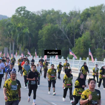 Runner Photo 7120265