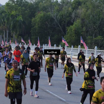 Runner Photo 7120267