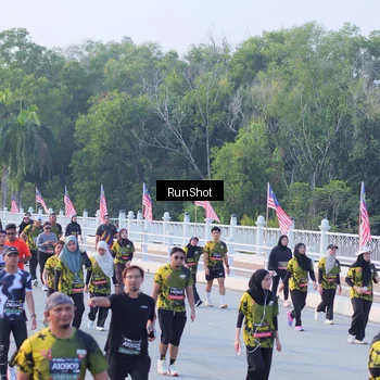 Runner Photo 7120273