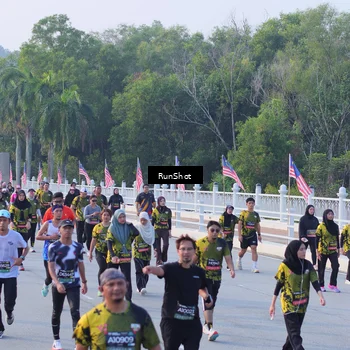 Runner Photo 7120278