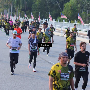 Runner Photo 7120286