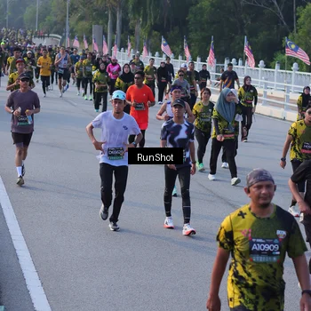 Runner Photo 7120287