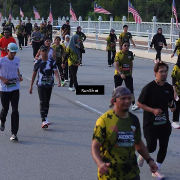 Runner Photo 7120292