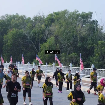 Runner Photo 7120296