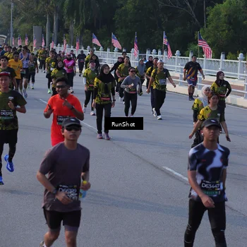 Runner Photo 7120310