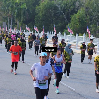 Runner Photo 7120318