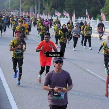 Runner Photo 7120323
