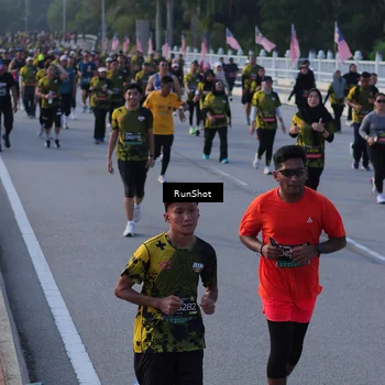 Runner Photo 7120329