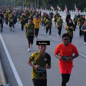Runner Photo 7120346