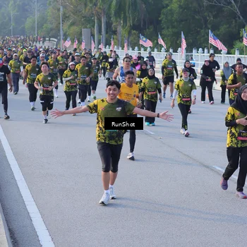 Runner Photo 7120353