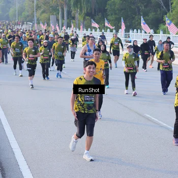 Runner Photo 7120359