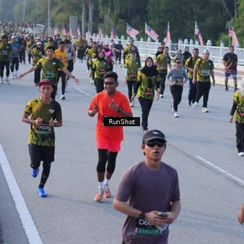 Runner Photo 7120369