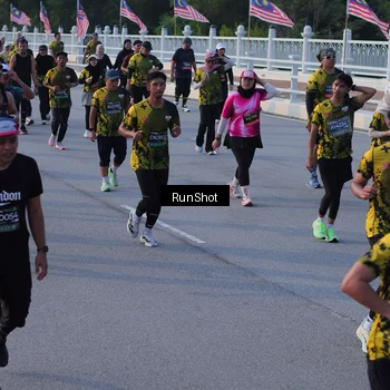 Runner Photo 7120371
