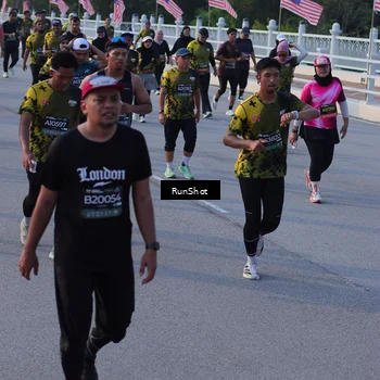 Runner Photo 7120380