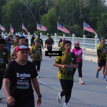Runner Photo 7120386