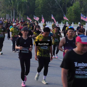 Runner Photo 7120390