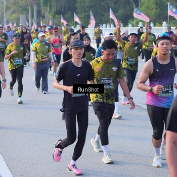 Runner Photo 7120394