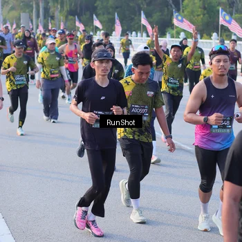 Runner Photo 7120401
