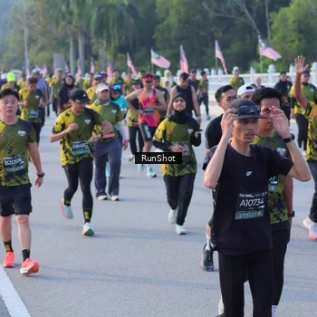 Runner Photo 7120414