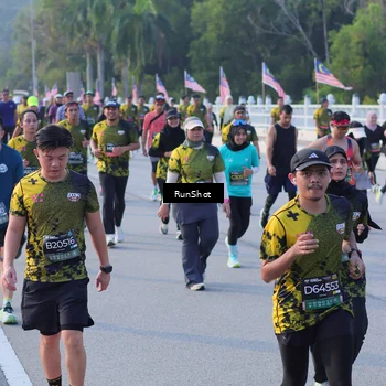 Runner Photo 7120421