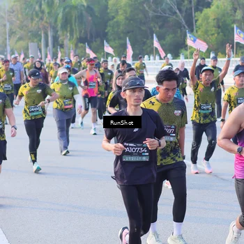 Runner Photo 7120422