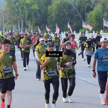 Runner Photo 7120424