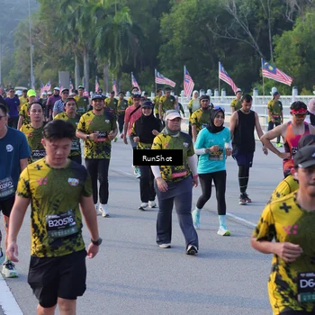 Runner Photo 7120426
