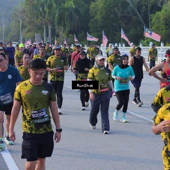 Runner Photo 7120427