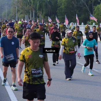 Runner Photo 7120434