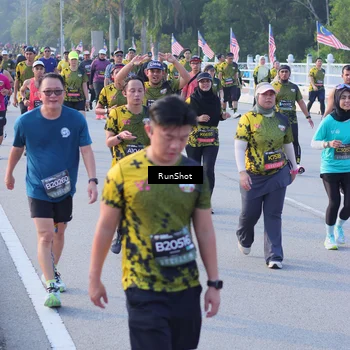 Runner Photo 7120439