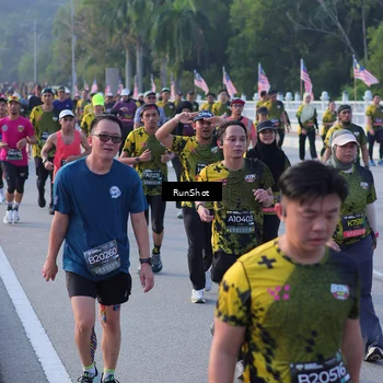 Runner Photo 7120446