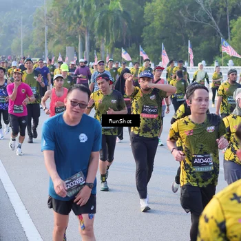 Runner Photo 7120456