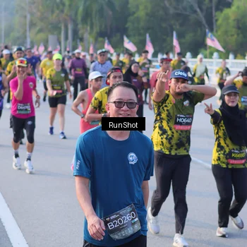 Runner Photo 7120472