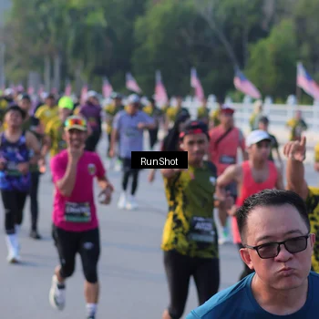 Runner Photo 7120475