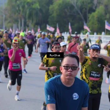 Runner Photo 7120484